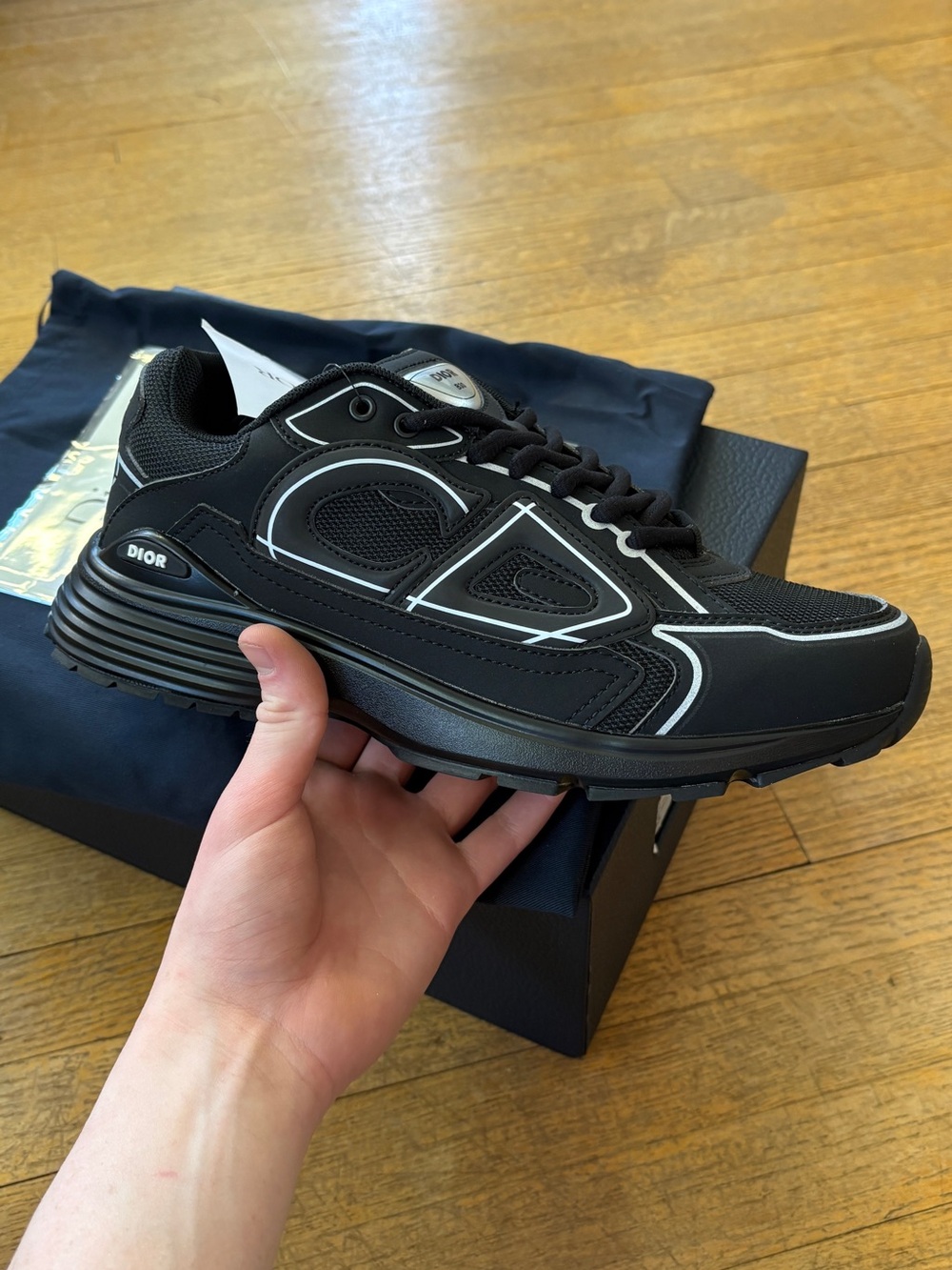 Dior B30